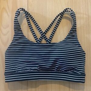 Lululemon energy bra, size 4